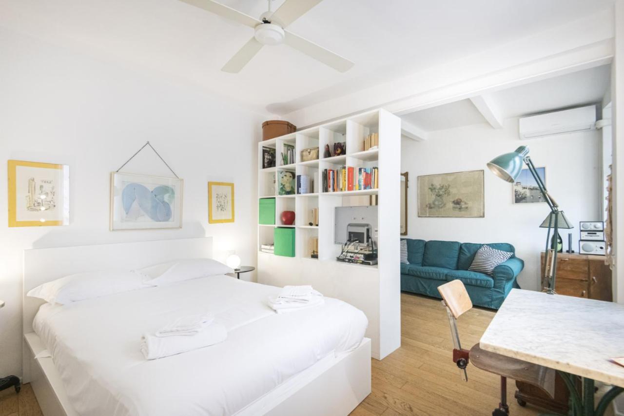 Easylife - Comodo Studio Con Terrazza Zona Navigli Milan Luaran gambar